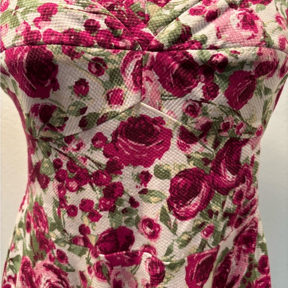 Retrospec’d Dress Built in bra! - Picture 2 of 6